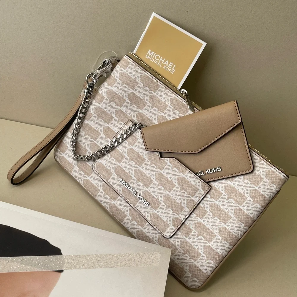 (new+tag) Michael Kors jet set large wristlet clutch plus detachable card case